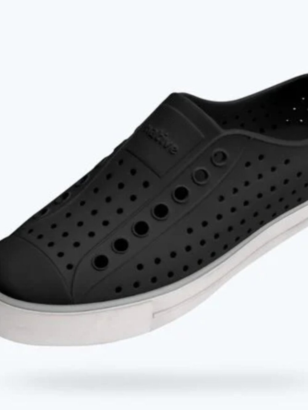 NIB Jefferson Arc Wanderfoam, Men's 9 Women's 11, Black